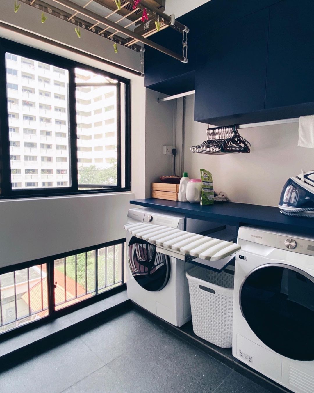 Hdb bto laundry discount rack